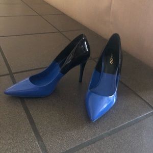 Aldo Heel Size 7 Blue and Black